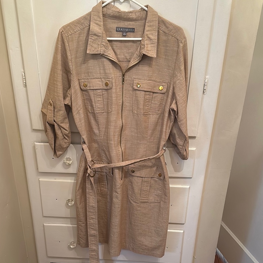 Sharagano Women's Beige Dress